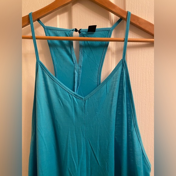 Dual Pocket Keyhole Back Jumpsuit x2 (ONE turquoise and ONE black jumpsuit) - Picture 7 of 11